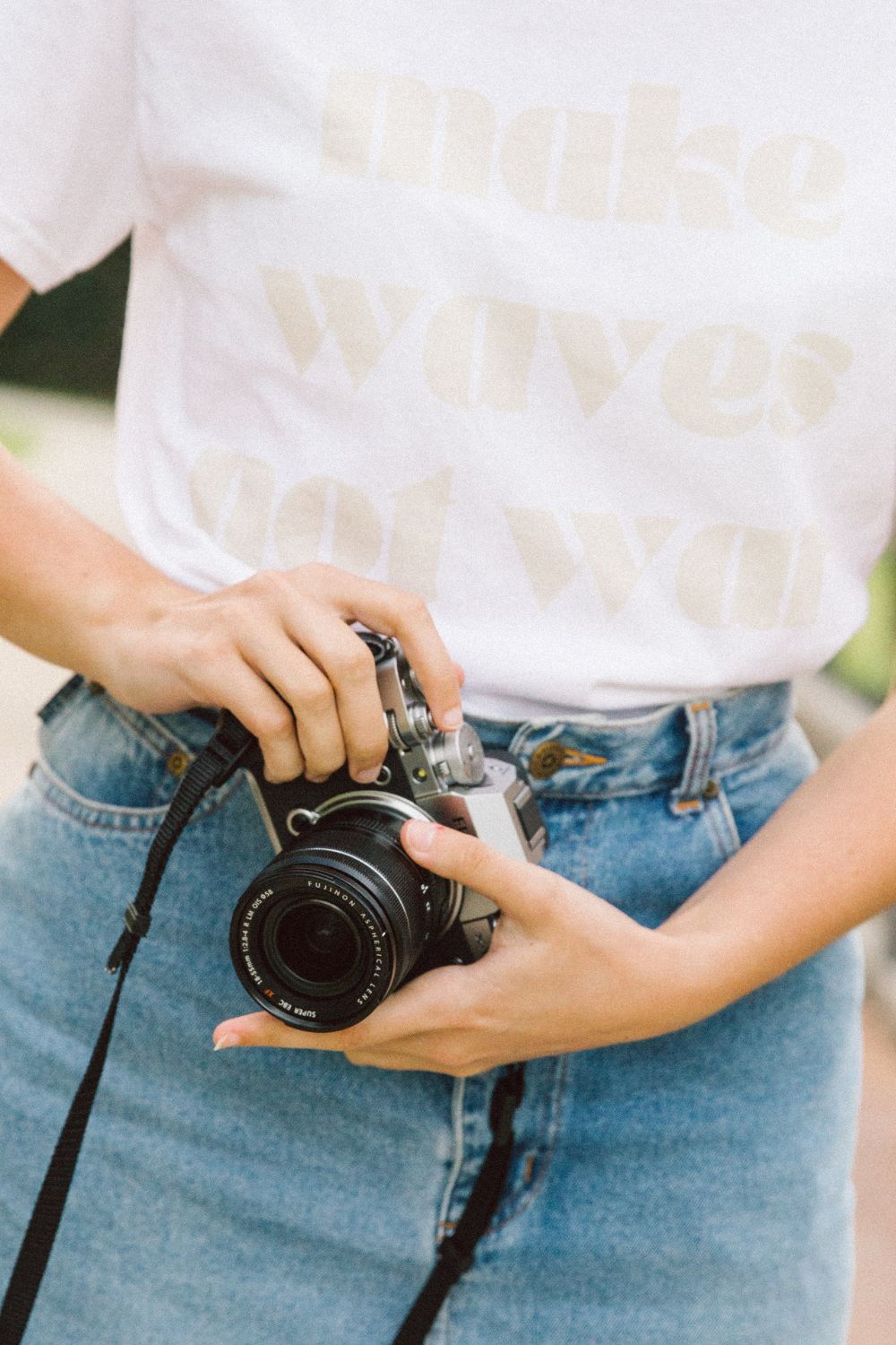 Make Waves Tee | White