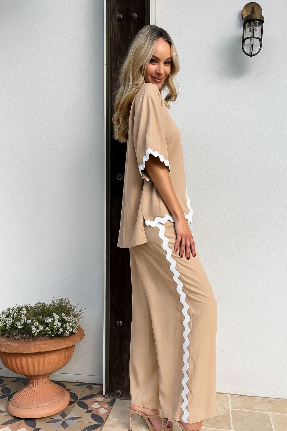 Milkshake Linen Pants | Tan